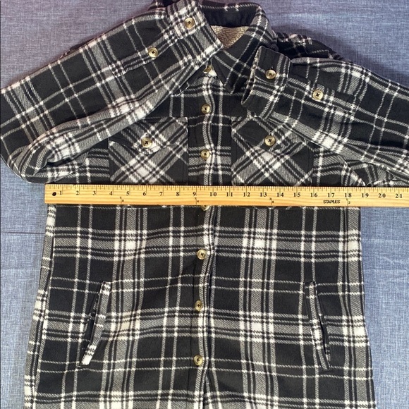 SAGE Collective Sherpa Lined Flannel Jacket Women’s M Black White Plaid Coat - Picture 7 of 10